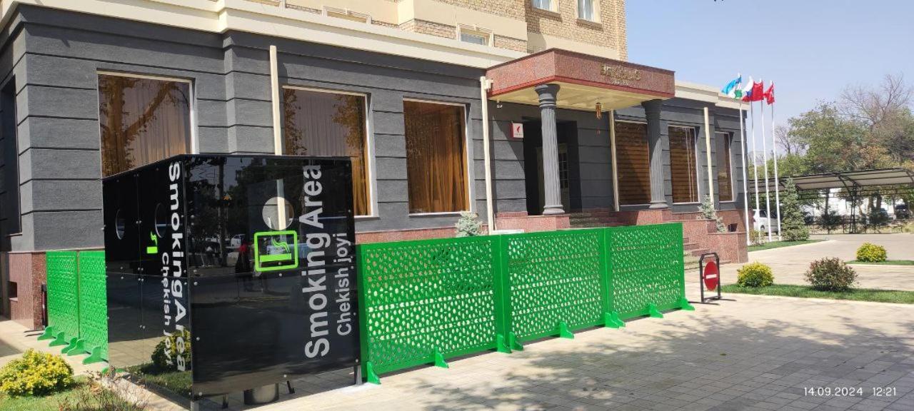 Bek Plus Hotel Takchilik Exterior photo